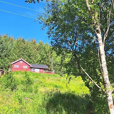 Σπίτι διακοπών Pa I Gangavstand Til Fjellet Matind Nb Ma Vaskes Etter Endt Leie Eller Betale 1100 For Rengjoringshjelp Bleik